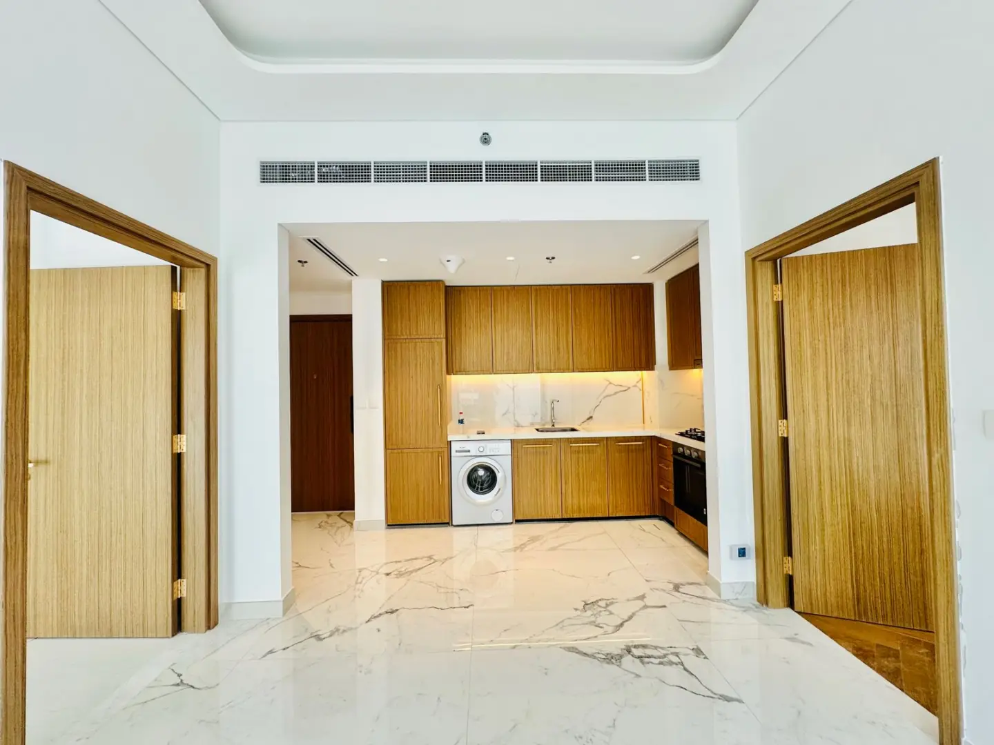 2 Bed Apartment for rent in Azizi Riviera, Meydan