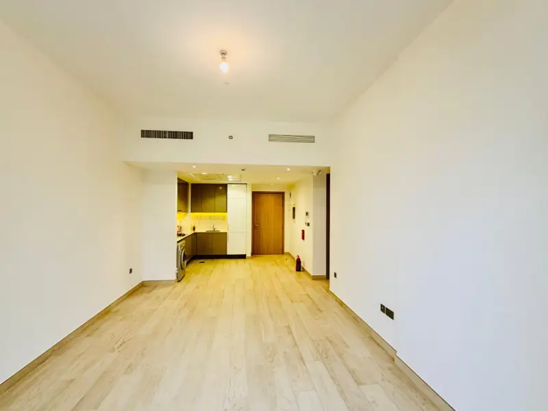 Azizi Riviera 22 1 BR Apartment — photo 2