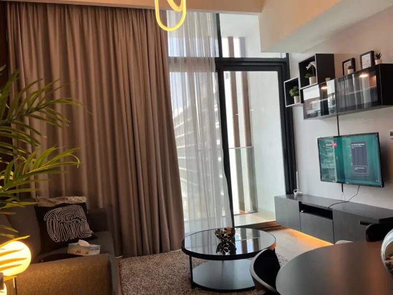 Spacious Luxury 1BR Apartment | Ready to Move