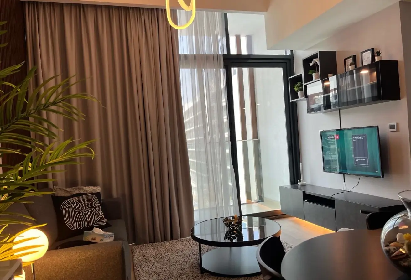 Spacious Luxury 1BR Apartment | Ready to Move