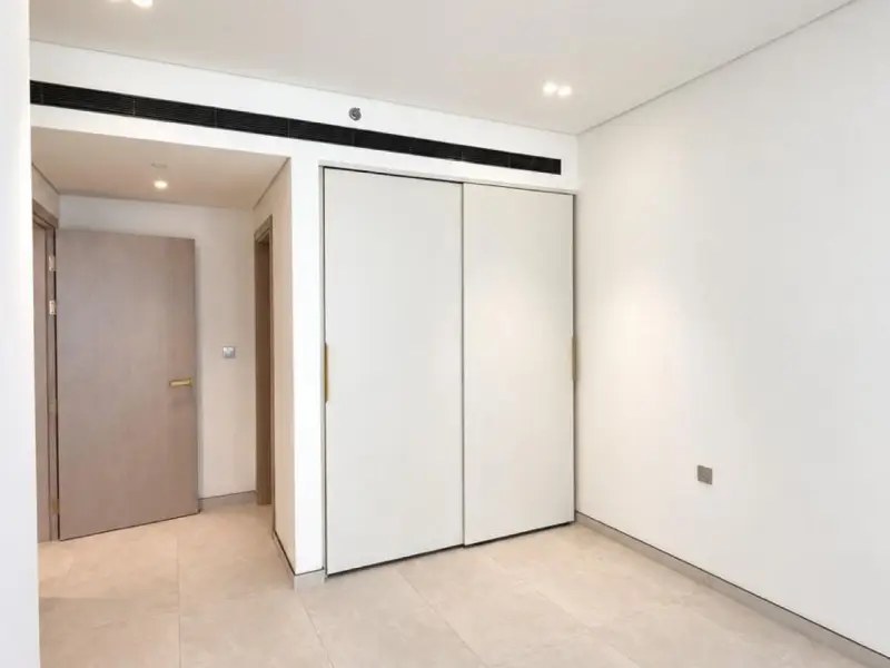 1 BR Apartment with Shared Pool and Gym — photo 5
